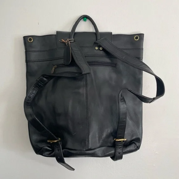 GENUINE COWHIDE LEATHER BACKPACK - Picture 2 of 12